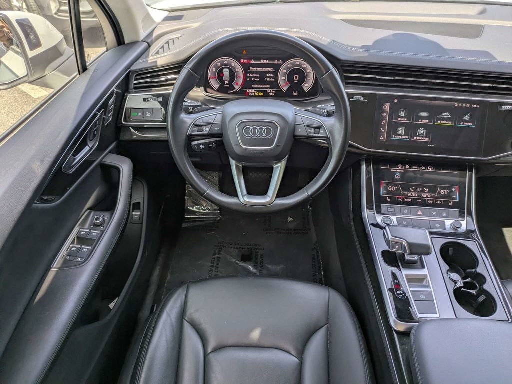 2023 Audi Q7 Premium Plus
