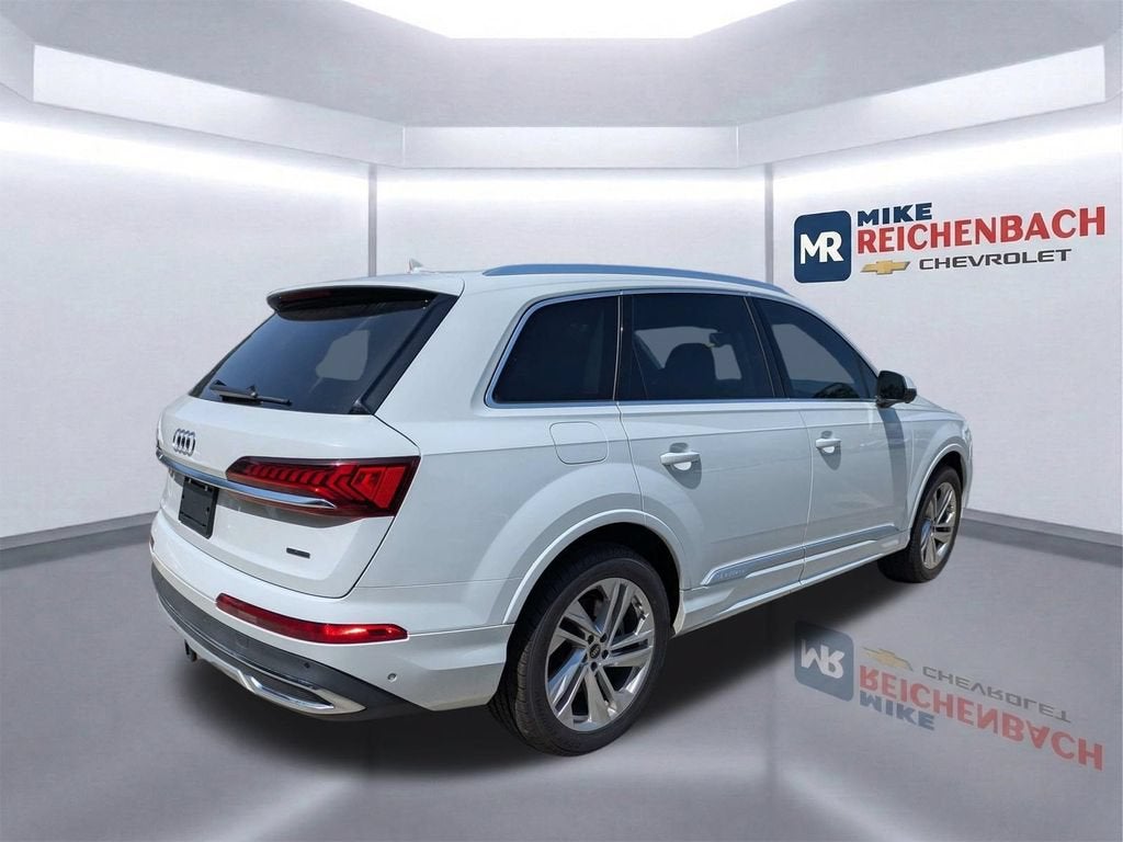 2023 Audi Q7 Premium Plus