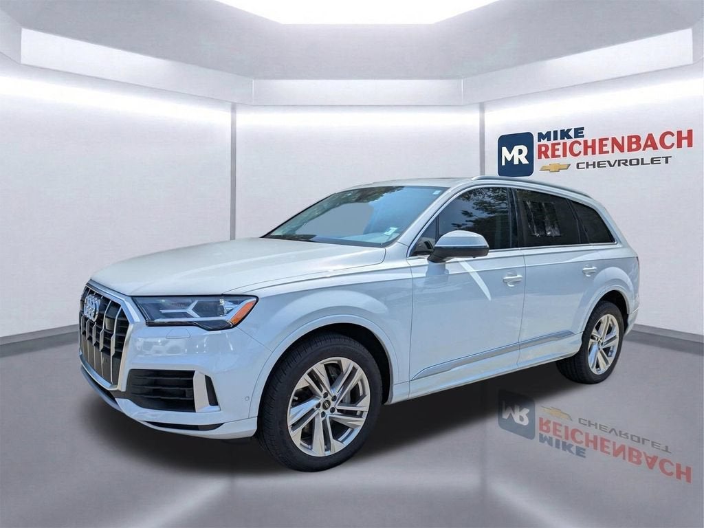 2023 Audi Q7 Premium Plus
