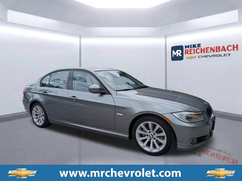 2011 BMW 3 Series 328i Sedan SULEV's photo
