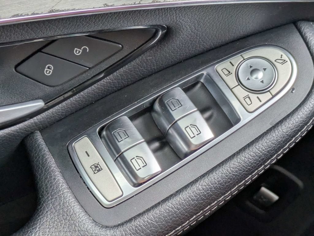 2019 Mercedes-Benz GLC GLC 300