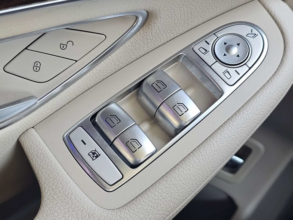 2020 Mercedes-Benz GLC GLC 300